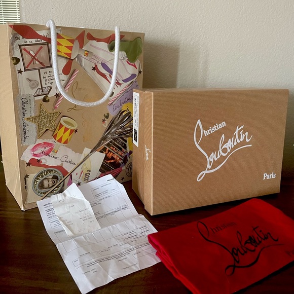 Classic black Louboutin Heels (Size 39 1/2) - Picture 4 of 8